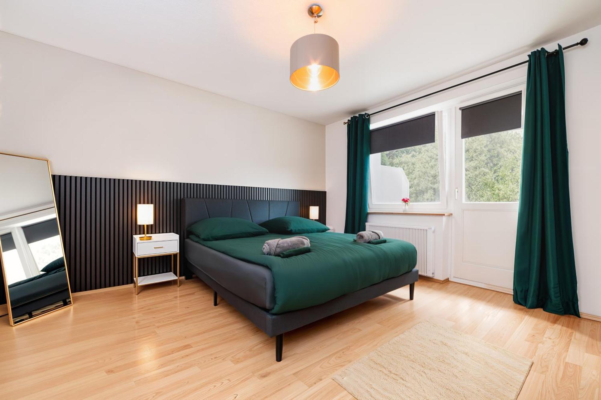 Smart Home - Essen - Perfect For 5 Guests! Central - Balcony - Netflix - Free Parking Zone Extérieur photo